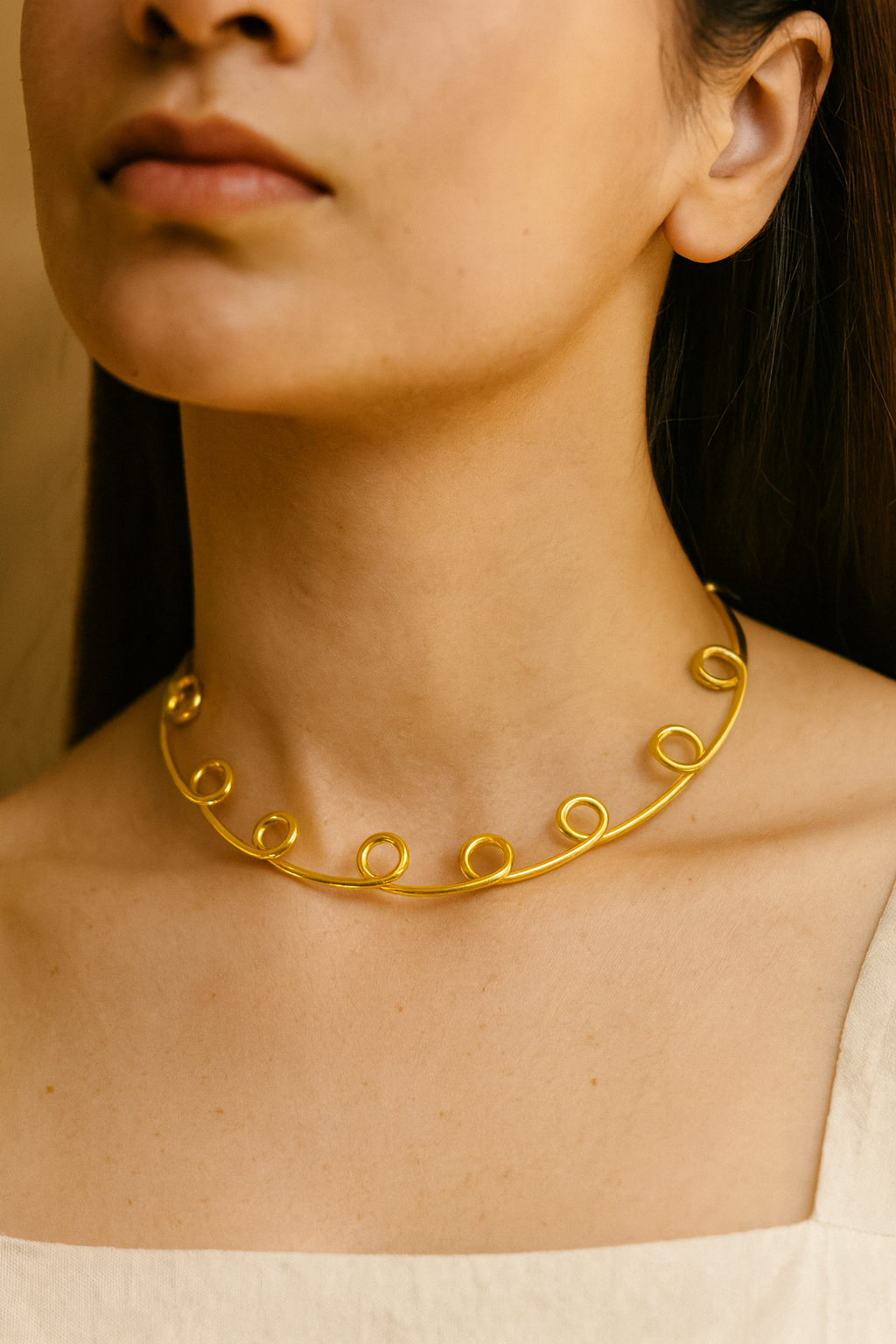 VARTIKA CHOKER
