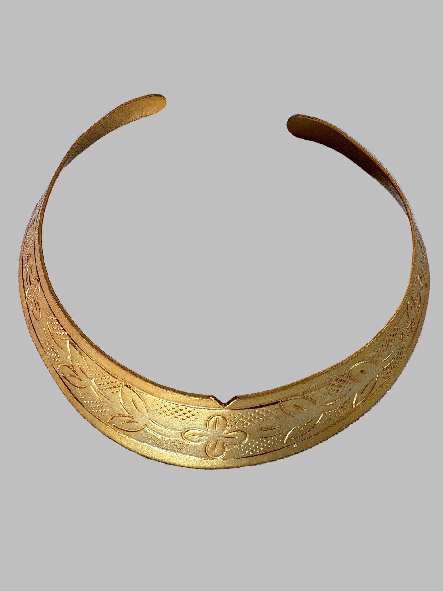 TAVIRA CHOKER