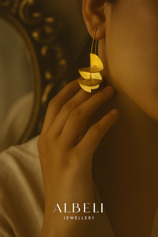 AABHA EARRING