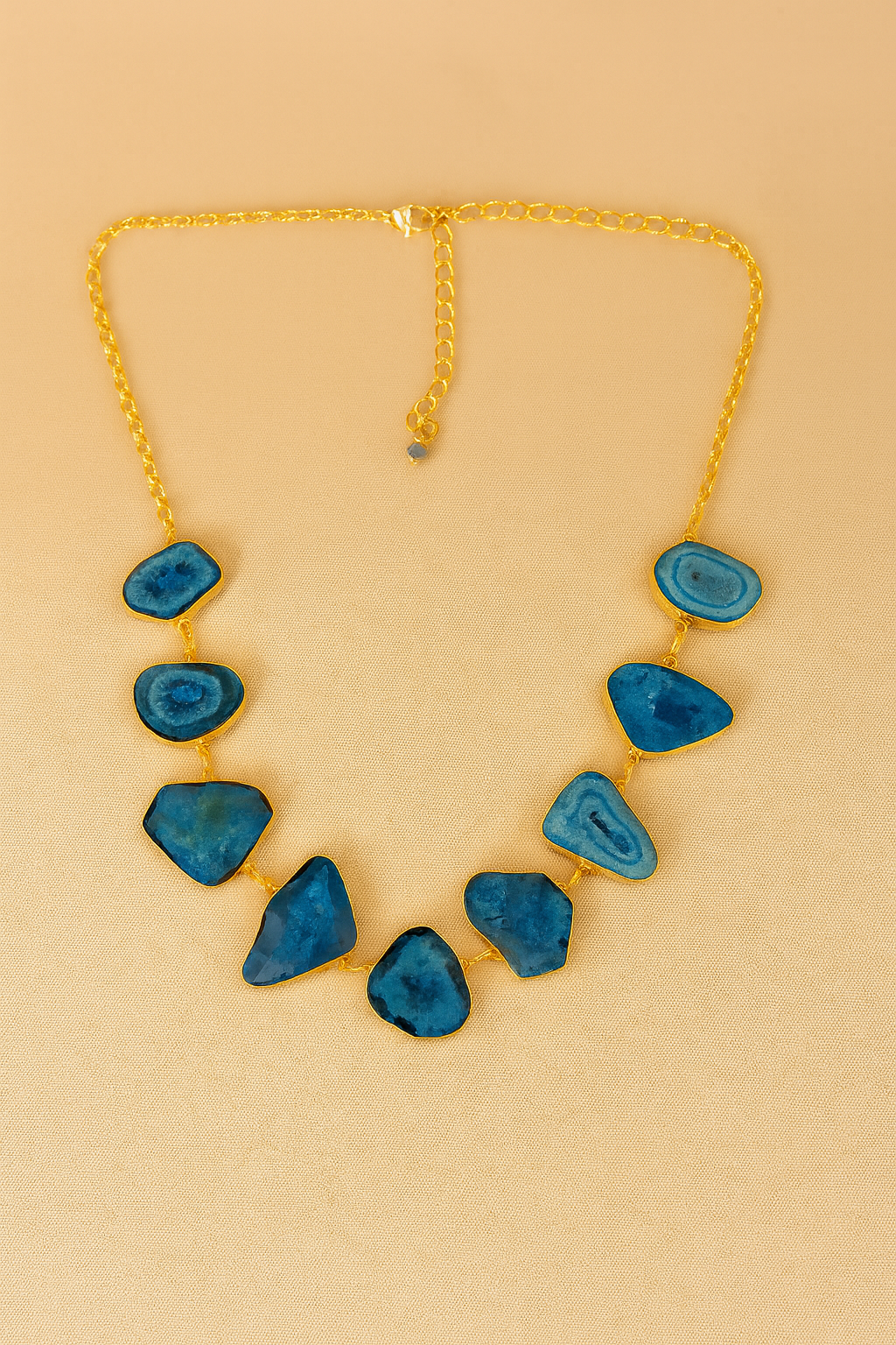 NEELAM NECKLACE