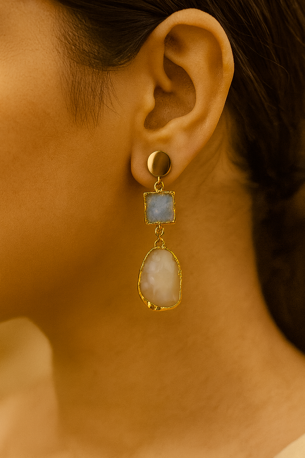 MANIRA EARRING