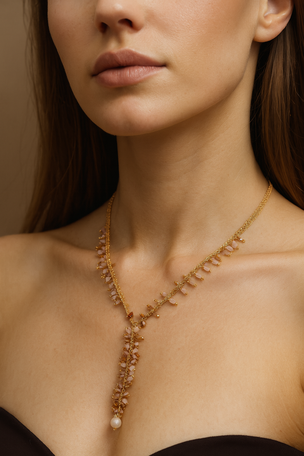 ARUNIKA NECKLACE