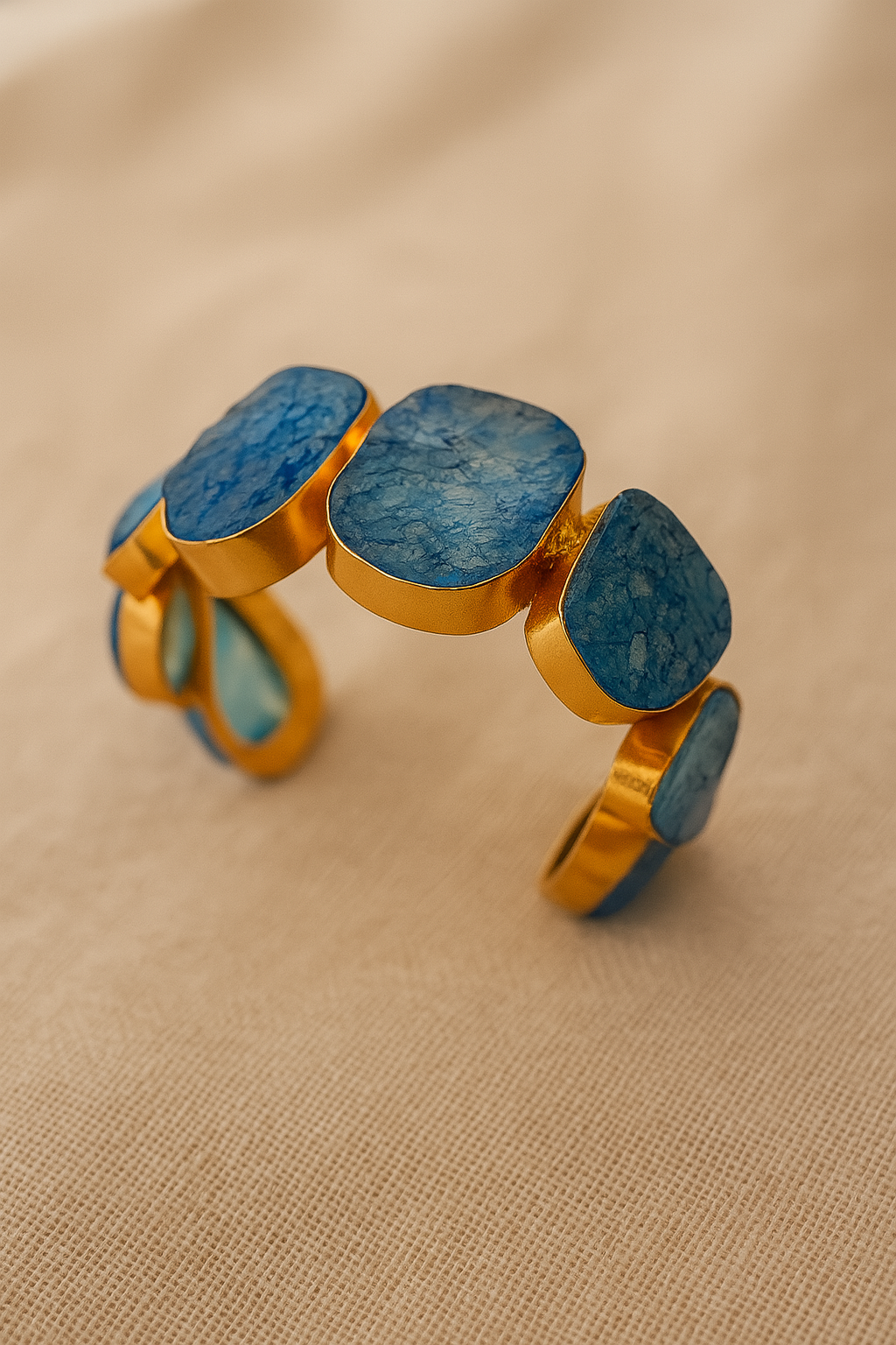 AZURA CUFF