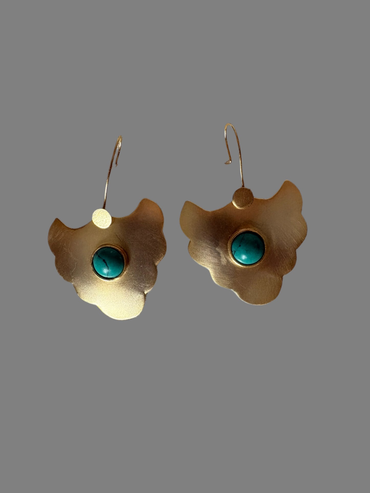 ZARNEEL EARRING