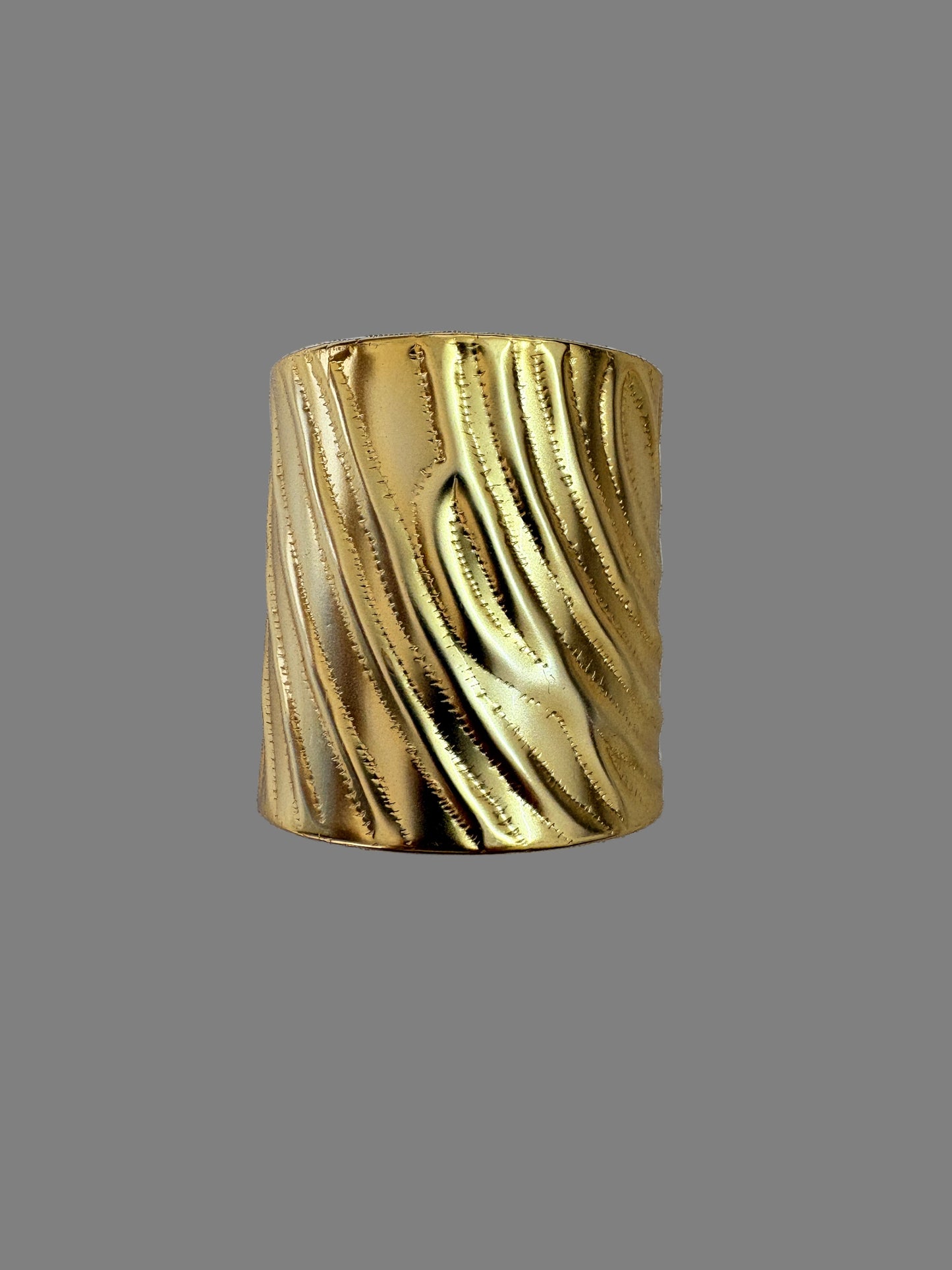 ZYARA CUFF