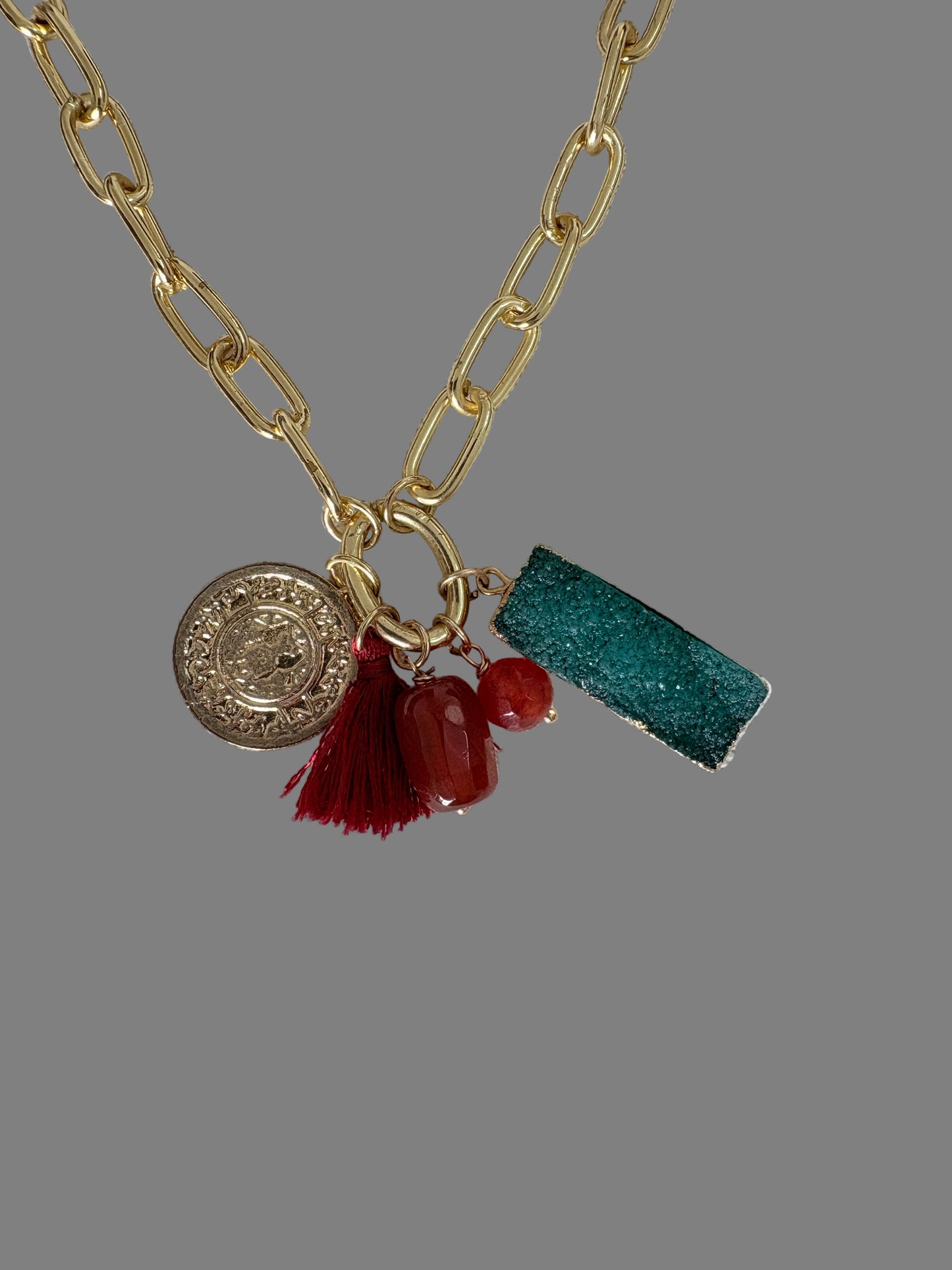 SORAYA NECKLACE