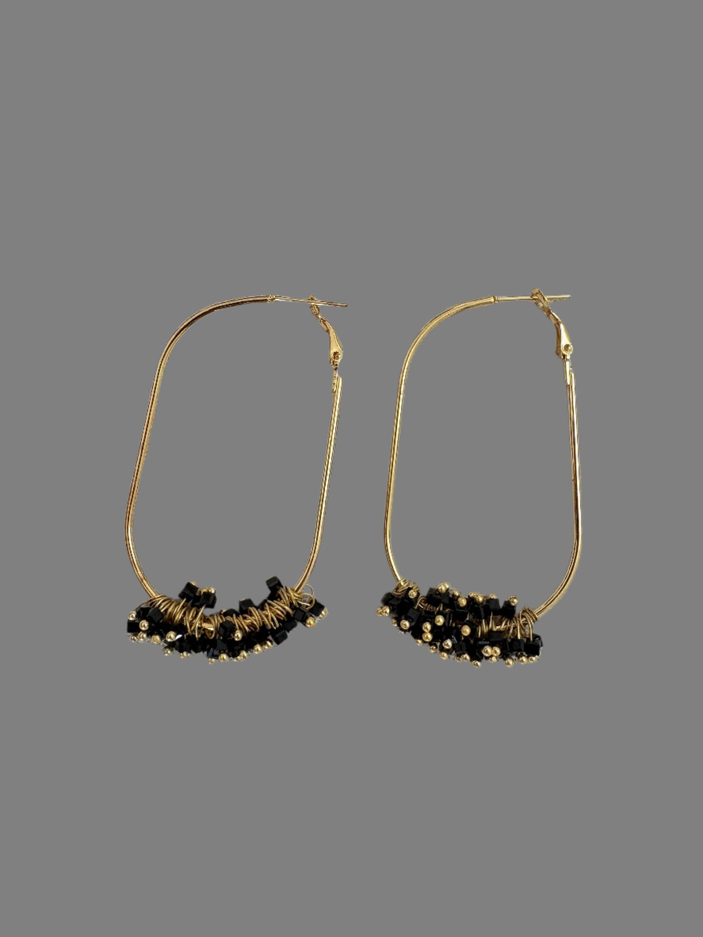 ZYRA EARRING