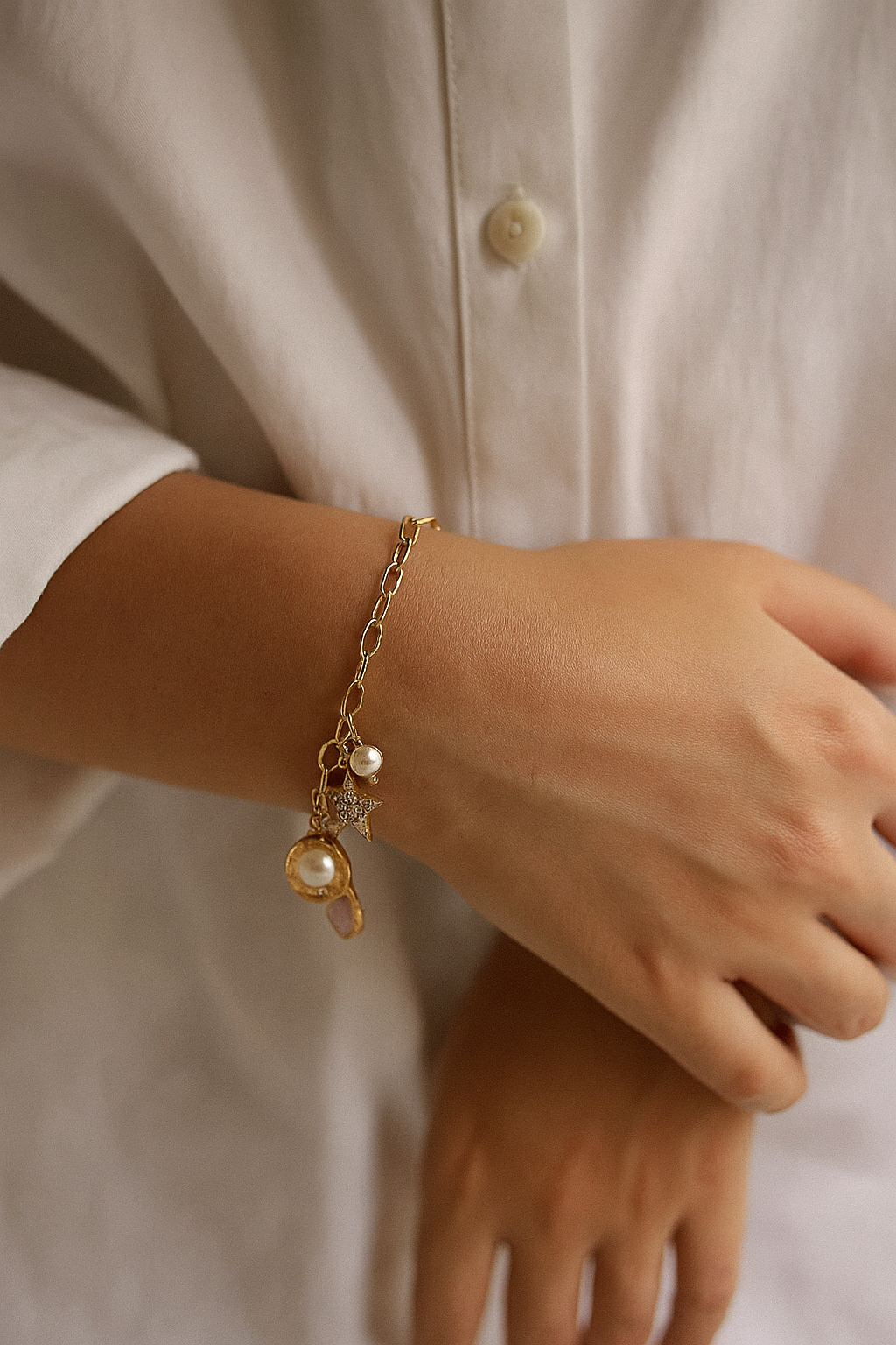 AARZOO BRACELET